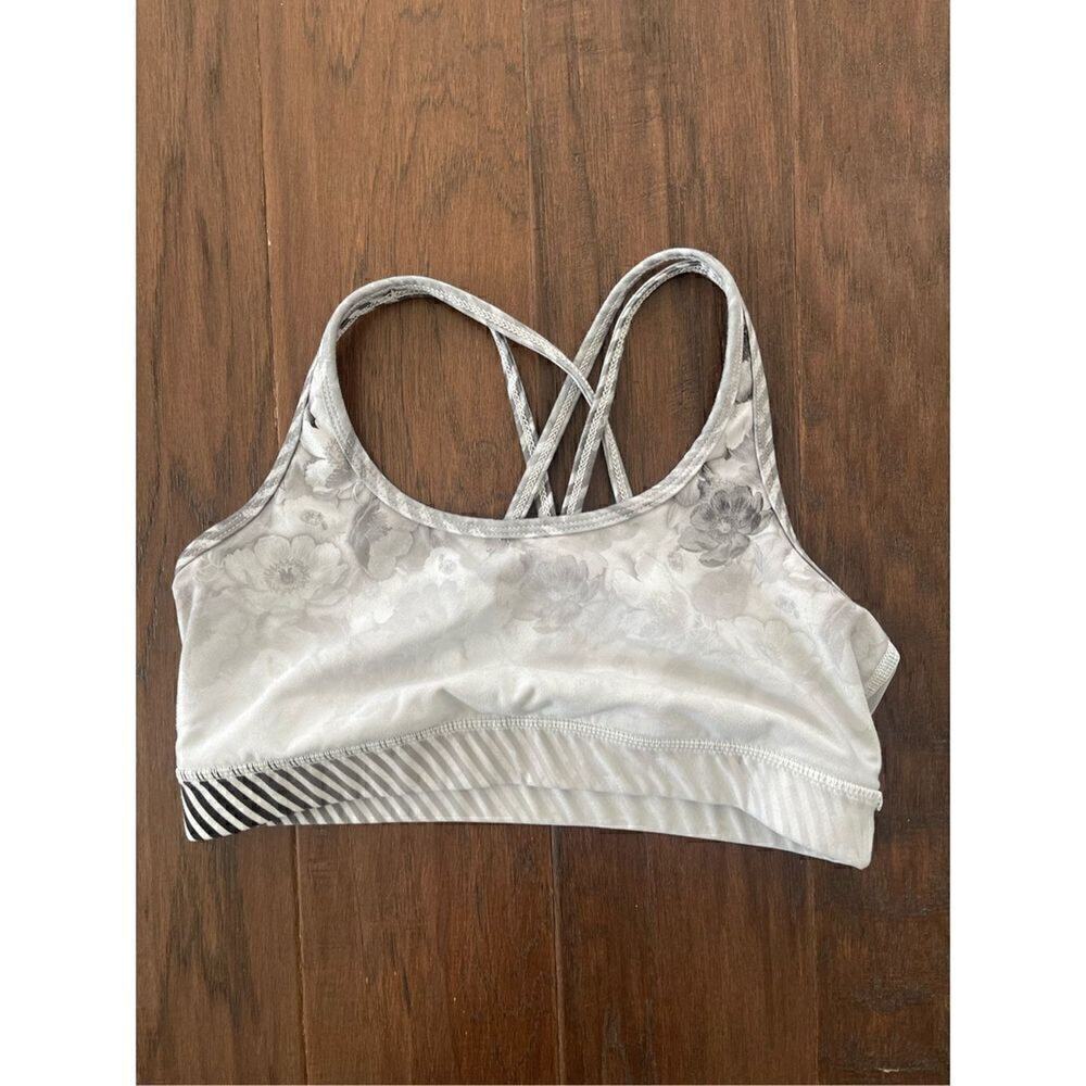 ⭐️3 for $10⭐️ W/TH Wear it to heart sports bra Medium